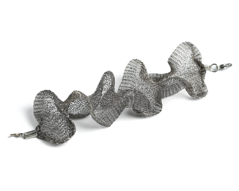 Wavy Bracelet Grey