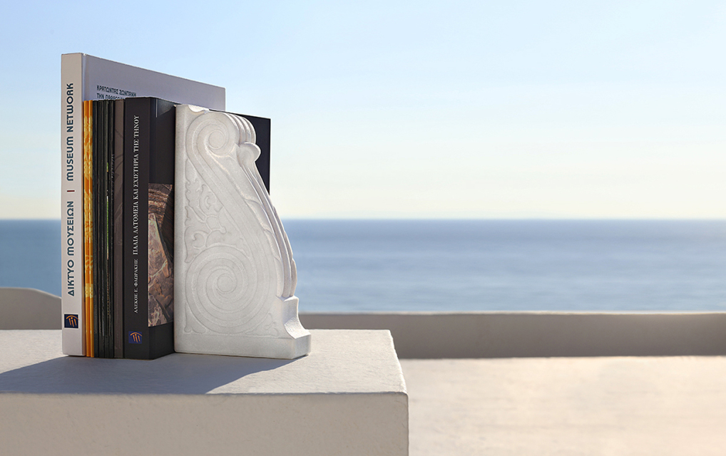 Μαρμάρινος Βιβλιοστάτης 2