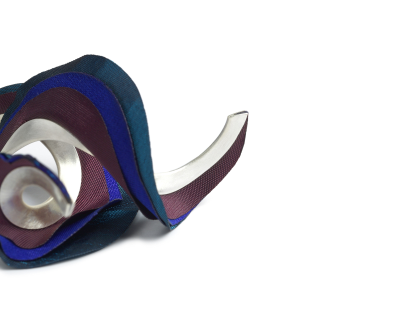 Earrings Taffeta Curly Blue 1